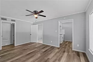 2324 Cedar Dr, La Marque, TX 77568 - Photo 3