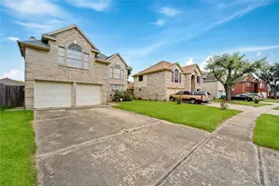 10418 N Shadowdale Dr, Houston, TX 77041 - Photo 3