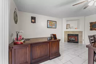 228 April Waters Dr W, Conroe, TX 77356 - Photo 17