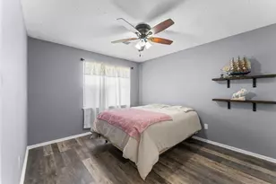 228 April Waters Dr W, Conroe, TX 77356 - Photo 25