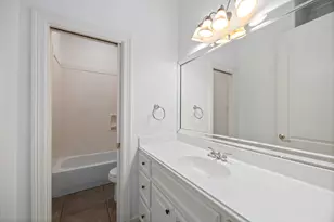 1531 Briar Bend Dr, Friendswood, TX 77546 - Photo 11