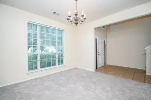 3015 Darby Brook Dr, Fresno, TX 77545 - Photo 3