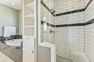 550 Oxford St, Houston, TX 77007 - Photo 11