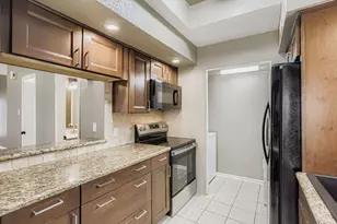 800 Country Pl Dr, Houston, TX 77079 - Photo 3