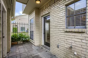 800 Country Pl Dr, Houston, TX 77079 - Photo 5
