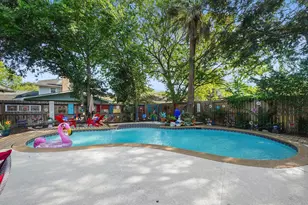 14014 Locke Ln, Houston, TX 77077 - Photo 33