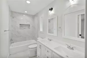 655 Avenue L, Dickinson, TX 77539 - Photo 33