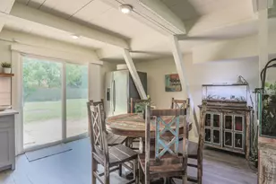 2575 Cliff Dr, Dickinson, TX 77539 - Photo 13