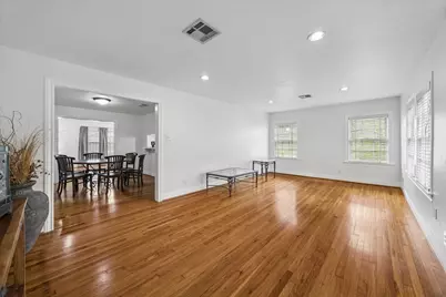 327 W 31st Street, Houston, TX 77018 - Photo 17