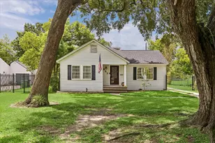 327 W 31st St, Houston, TX 77018 - Photo 7