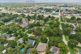 327 W 31st St, Houston, TX 77018 - Photo 15