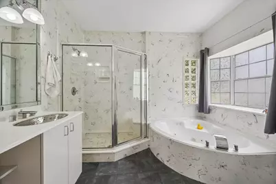 327 W 31st Street, Houston, TX 77018 - Photo 29