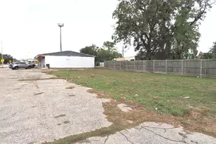 6702 Bellfort St, Houston, TX 77087 - Photo 1