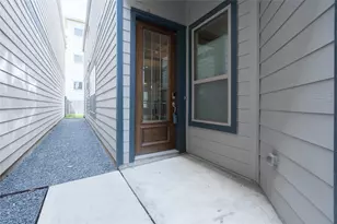 4610 Center St, Houston, TX 77007 - Photo 3