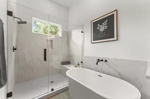 1002 Tuskegee Heights Ln, Houston, TX 77091 - Photo 23