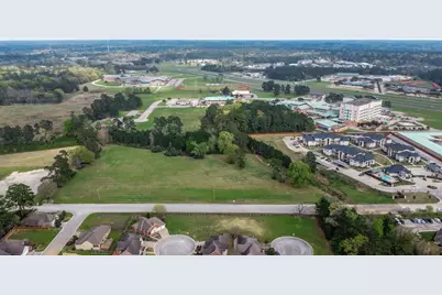 008 W Park Drive, Livingston, TX 77351 - Photo 3