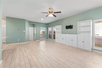 24717 Teton Hollow Trail, Houston, TX 77336 - Photo 5