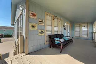 12 S Sandpiper St, La Marque, TX 77568 - Photo 11