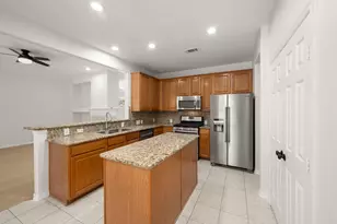 198 N Wimberly Way, Conroe, TX 77385 - Photo 13