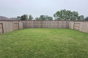 2119 Mosaic Vly Ct, Angleton, TX 77515 - Photo 23