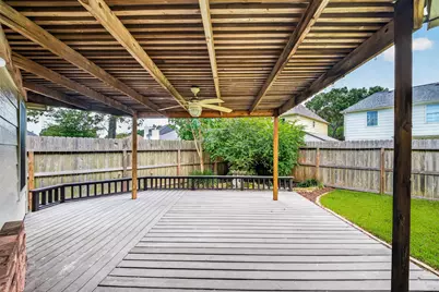 4802 Widerop Lane, Friendswood, TX 77546 - Photo 41