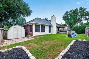 4802 Widerop Ln, Friendswood, TX 77546 - Photo 49