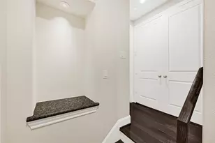 1750 W 23rd St, Houston, TX 77008 - Photo 21