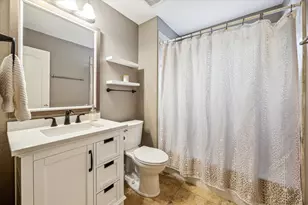 107 Detering St, Houston, TX 77007 - Photo 21