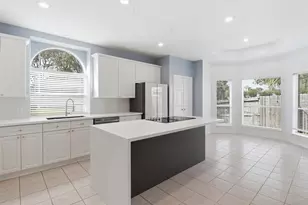 201 Las Brisas St, Kemah, TX 77565 - Photo 21