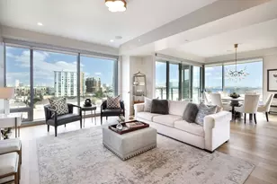 2047 Westcreek Ln, Houston, TX 77027 - Photo 3
