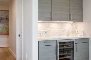 2047 Westcreek Ln, Houston, TX 77027 - Photo 9