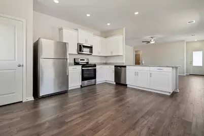 16462 Honeysuckle Hill Drive, Conroe, TX 77303 - Photo 7