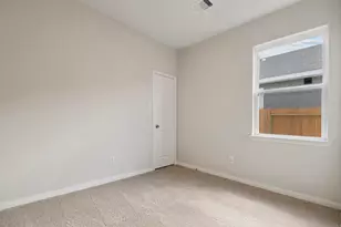 16462 Honeysuckle Hill Dr, Conroe, TX 77303 - Photo 13