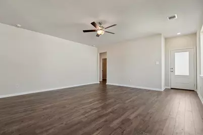 16462 Honeysuckle Hill Drive, Conroe, TX 77303 - Photo 3