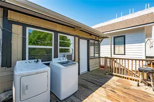 620 Ball, Galveston, TX 77550 - Photo 17