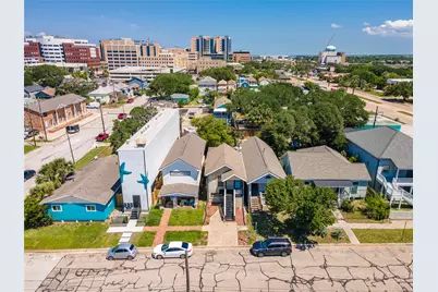 620 Ball #Up, Galveston, TX 77550 - Photo 21
