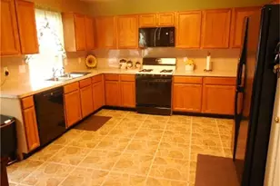 1402 Hunter Ridge Ct, Fresno, TX 77545 - Photo 3