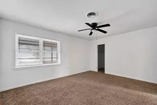 1308 W Dumble St, Alvin, TX 77511 - Photo 15