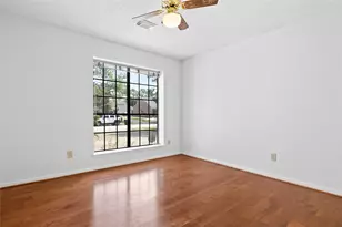 15107 Berkshire Green Dr, Houston, TX 77083 - Photo 19