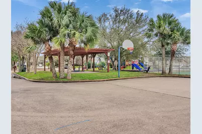 10109 Schaper Road, Galveston, TX 77554 - Photo 29