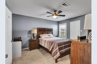 10109 Schaper Road, Galveston, TX 77554 - Photo 11