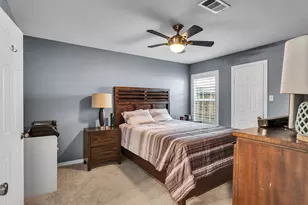 10109 Schaper Rd, Galveston, TX 77554 - Photo 11