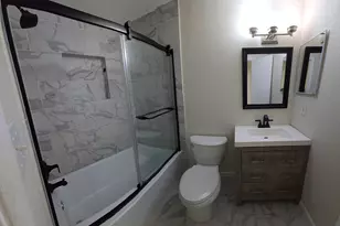 5640 Birchmont Dr, Houston, TX 77091 - Photo 19