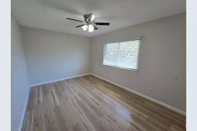5640 Birchmont Drive #C, Houston, TX 77091 - Photo 15