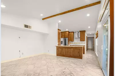 5609 Hollow Pines Drive, Houston, TX 77049 - Photo 5