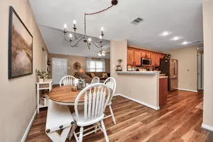 3608 Kristen Dr, Highlands, TX 77562 - Photo 19