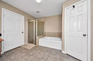 3608 Kristen Dr, Highlands, TX 77562 - Photo 29