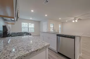 1986 Hidden Cedar Dr, Conroe, TX 77301 - Photo 19