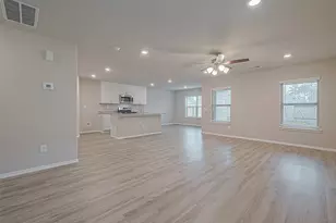1986 Hidden Cedar Dr, Conroe, TX 77301 - Photo 9
