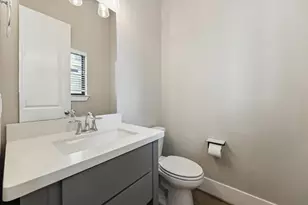 1214 W 25th St, Houston, TX 77008 - Photo 11